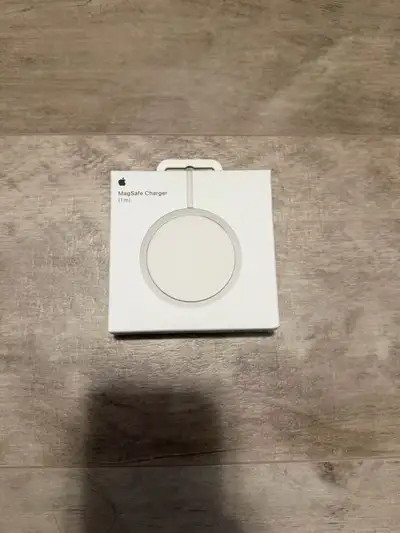 Apple MagSafe Charger (1 m, 25W), View more