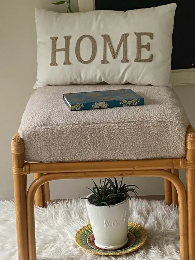 Rattan Footstool/Sherpa Cushion in Other in Ottawa - Image 7