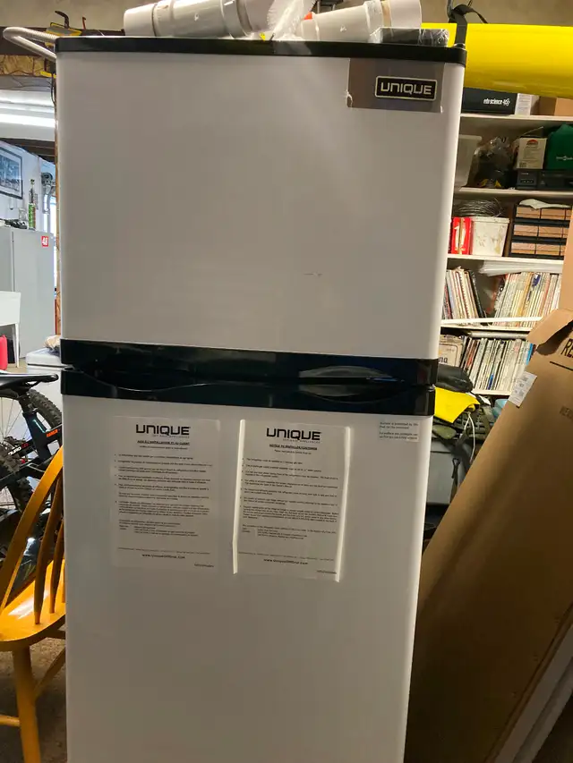 Unique direct vent fridge581933744186337283