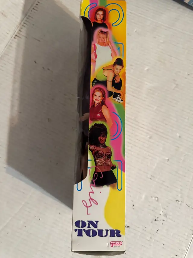 Spice Girls Victoria Doll in Toys & Games in Mississauga / Peel Region - Image 3