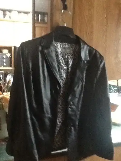 Ladies fitted blazer. Tried on but never worn as sleeves too long for me and unable to return. Size...