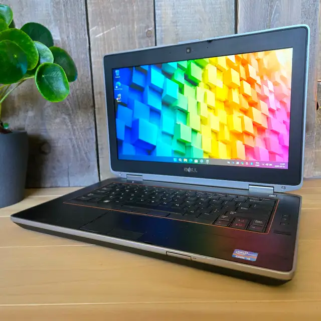 Laptop Dell Latitude | Intel i5 | 8 Gb RAM | 128 Gb SSD in Laptops in Laval / North Shore - Image 3