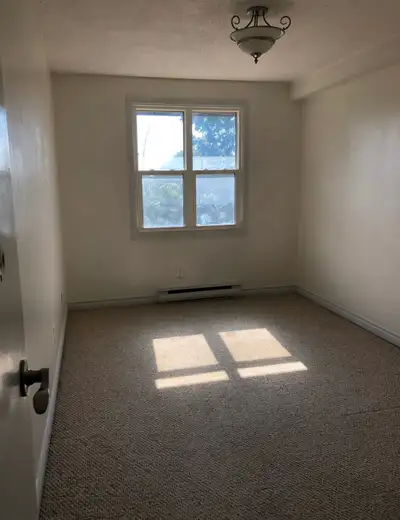 Looking for a clean, comfortable, and conveniently located place to live? A private bedroom is avail...