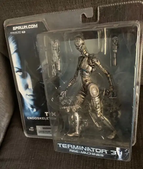 Mcfarlane Terminator 3 Rise of the Machines TX Endoskeleton Figu in Toys & Games in City of Halifax - Image 2