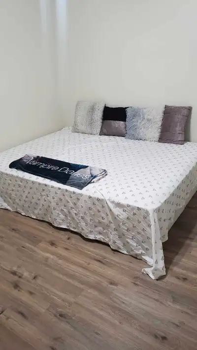 two private rooms with a living dining room apt for rent