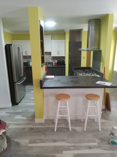 Large comfortable 1 bedroom apartment for lease in main downtown block of Napanee. 1775.00 monthly i...