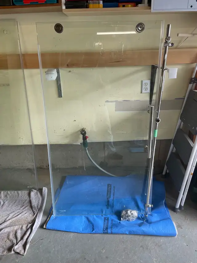 Bathtub Glass Door in Plumbing, Sinks, Toilets & Showers in Mississauga / Peel Region - Image 2