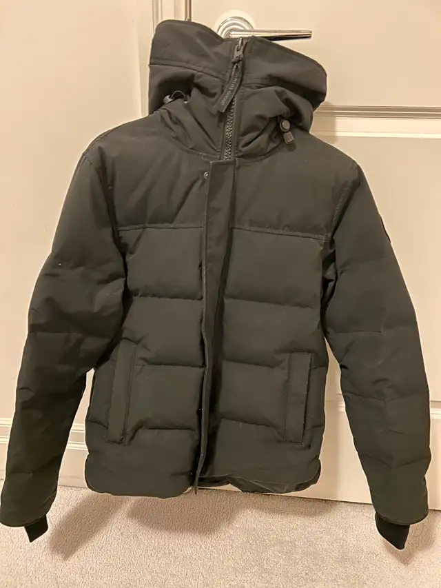 XS, Blk Logo, receipt, Canada Goose Men MacMillan Parka Like new in Men's in City of Toronto - Image 2