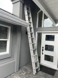 24’ Ladder with stabilizer 