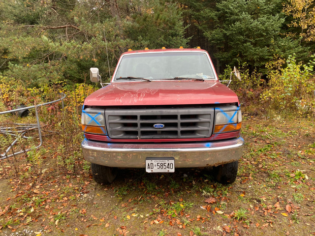 1997 F450 460 7.5 L 2WD Manual Dually in Cars & Trucks in Barrie - Image 3