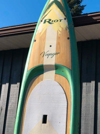 Voyager riot fiberglass paddleboard