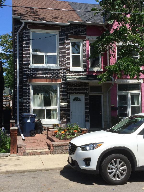 2bdrm Basement Apartment Available July 1st Lansdowne & Dundas Long