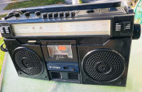VINTAGE SEARS ELECTRONICS STEREO BOOMBOX IN 10/10 WORKING