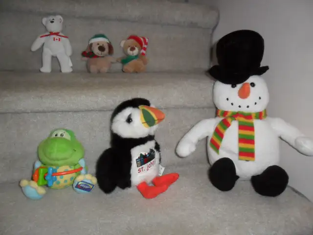 Toys-Ty Teenie Beanies, Frog. Smoke /pet free h