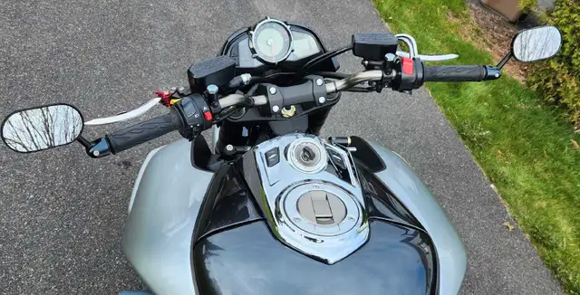 Suzuki B-King ABS 2009  in Sport Touring in Longueuil / South Shore - Image 8