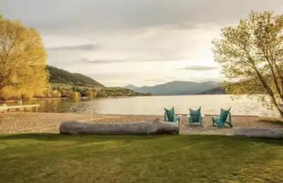 Available to move in starting on December 1st, 2025. My husband and I are renting this condo month t...