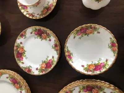 Royal Albert Old Country Rose Dinner Sets, View more