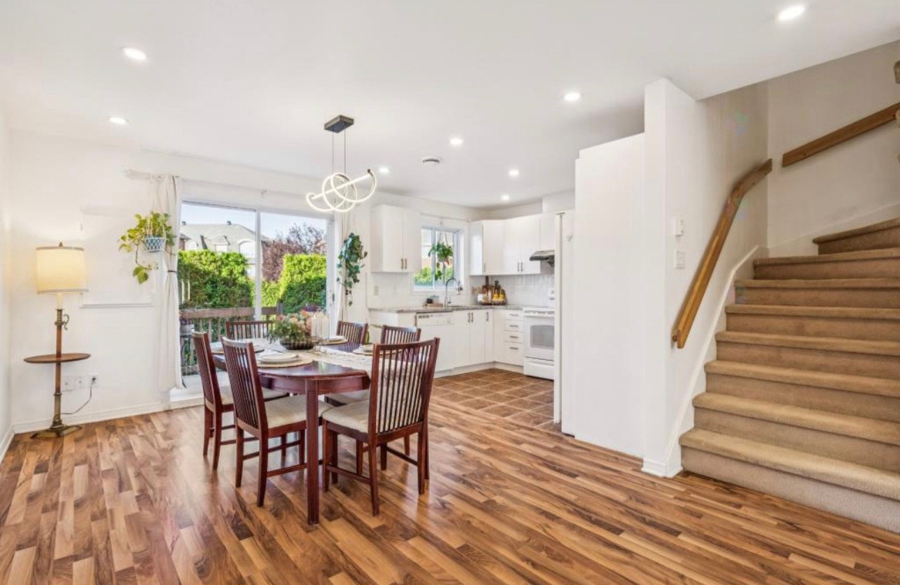 3-Bedroom Condo Townhouse in Brossard — Steps from RE — photo 3