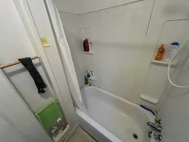 Two rooms for rent on the same unit in Room Rentals & Roommates in City of Halifax - Image 11