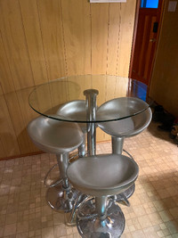 High top Glass table with 4 Hydraulic stools