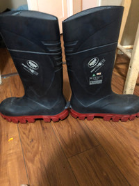 Bekina CSA rubber boots size 10 fits like 11