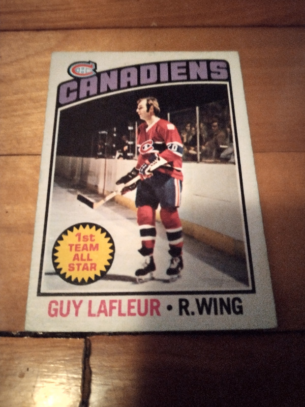 420 cartes de hockey de ( 1969 a 1976) GUY LAFLEUR dans Art et objets de collection  à Trois-Rivières