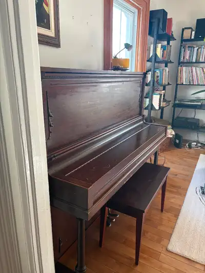Piano 150$, View more