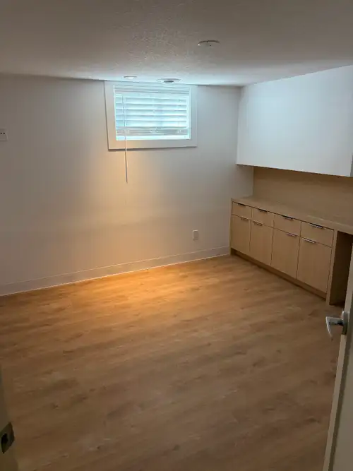 We have 4 offices for rent. Looking to rent the spaces out to female owned businesses