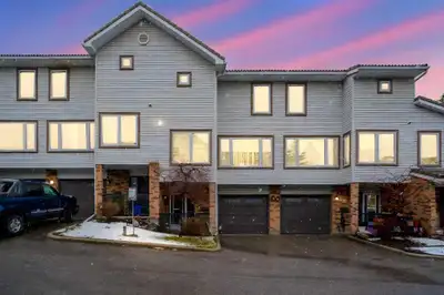 Rent a Townhouse in Coachway Gardens
