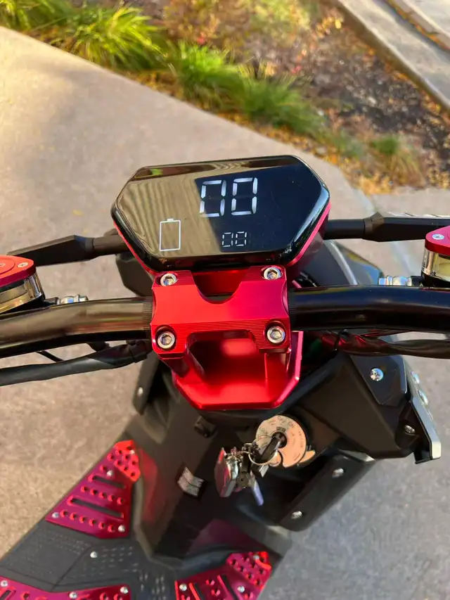 EMMO KOOGO 72V/32 Black | $550 OFF | Range Up to 95km in eBike in Mississauga / Peel Region - Image 5