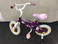 Bicycle Pour jeune Hello Kitty Roues 12/12x21/4 Freins arrières 