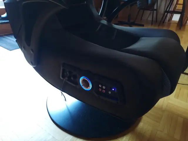 X Rocker Nemesis 2.1 Ergonomic Swivel Gaming Chair in Chairs & Recliners in Mississauga / Peel Region - Image 3