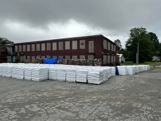  Granulés de bois premium – Chauffage propre et performant in Fireplace & Firewood in Drummondville - Image 2