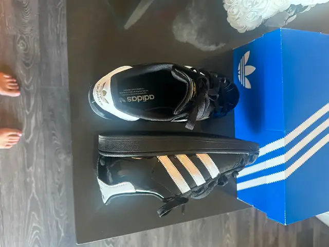 Brand new Adidas Superstar IIW in Women's - Shoes in City of Toronto - Image 4