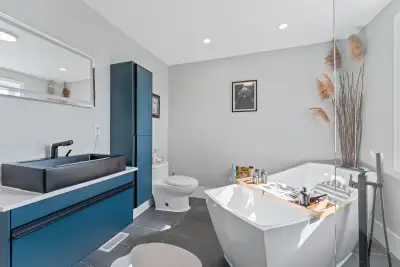 $499,000 | Detached 2+Den | Spa Bath + Hot Tub | EV Charger | Clarence-Rockland (Rockland) | Listed...