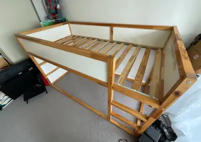“This low bed is perfect for younger children, but also grows with them. You can turn it upside down...