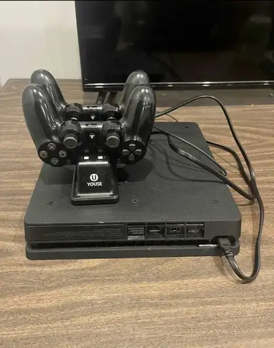 Black Ps4, View more