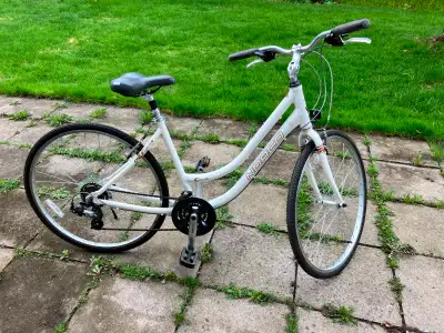 Vélo Yorkville de Norco, View more