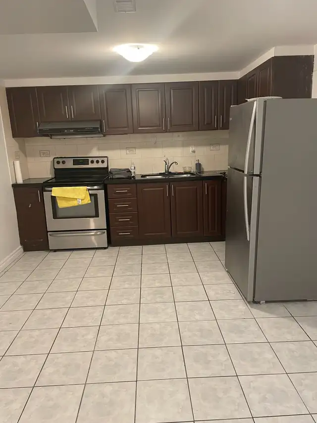  basement for rent in Long Term Rentals in City of Toronto - Image 3