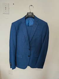 Blue suit 38 short size and 32 size pants