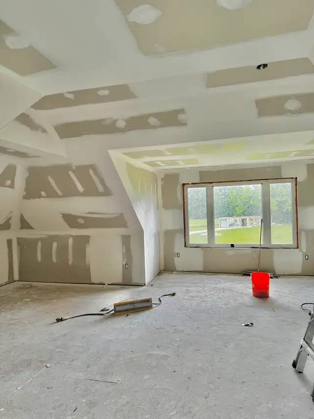 Drywall mud and tape63005664291459124