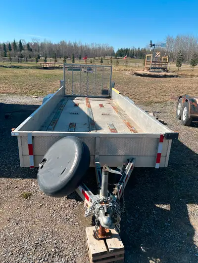 20 foot aluminum trailer, lots of tiedowns