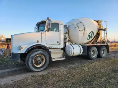 Good running concrete truck. Has a c10 cat with 10 speed. Great steer tires .2 Drives are great rest...