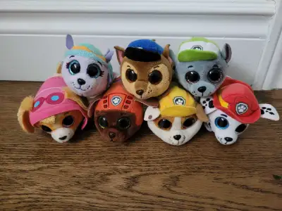 Paw patrol beanie boo teeny toys. Includes Marshall, Rocky, Rubble, Chase, Zooma, sky (she had origi...