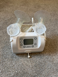 Free Dr Brown’s breast pumping set with bottles, Haakaa