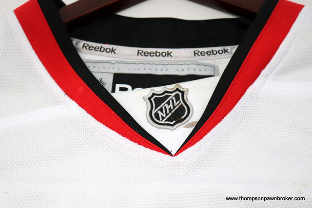 Patrick Kane Autographed Jersey (Stained)(Frameworth Cert) in Other in Hamilton - Image 4