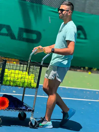 Tennis Coach - Tennis Instructor - Kids & Adults