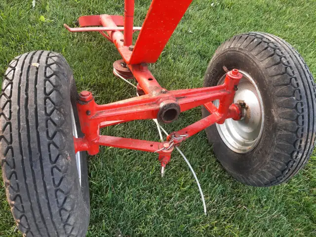 SOLD. Gravely l8 ls li buggy cart tractor walk behind 2 wheel in Other in Oakville / Halton Region - Image 5