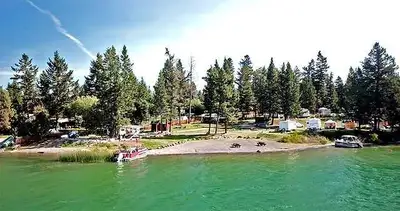 FIRCREST LAKESIDE RESORT - A wonderful 14.5-acre resort located on beautiful, warm, swimmable Lac La...
