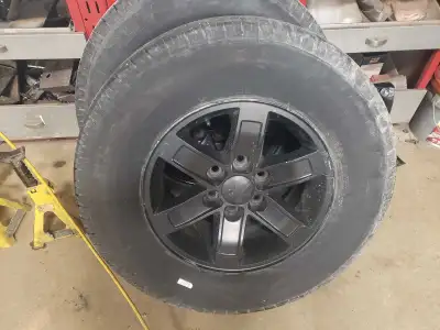 Michelin tires on gm 6 bolt rims, 6x 139 bolt pattern, tires off a 3/4 ton. Aluminum rims painted bl...